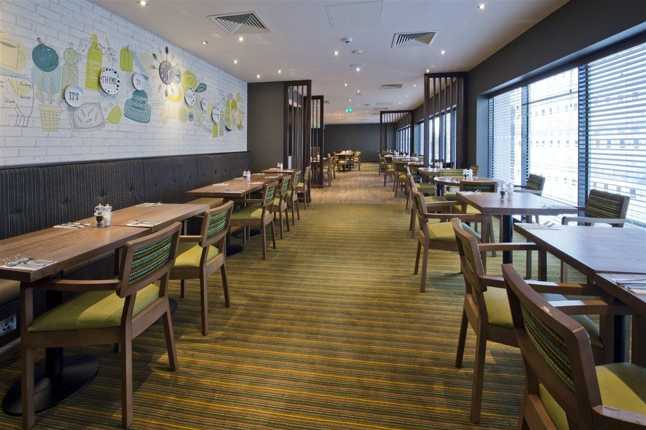 Premier Inn London Chiswick Ngoại thất bức ảnh